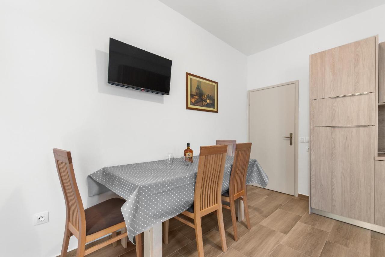 Mirjana Spadici Poreč Exterior foto